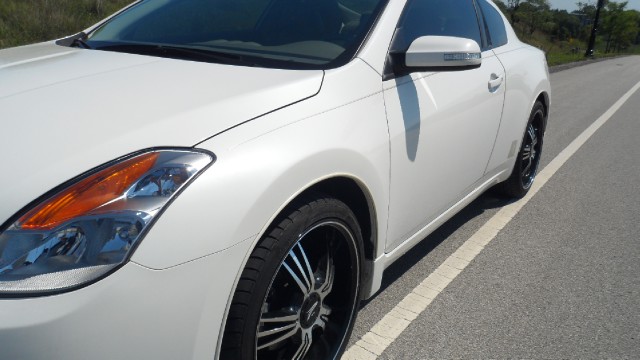 Used 2008 Nissan Altima Sport | Mundelein, IL