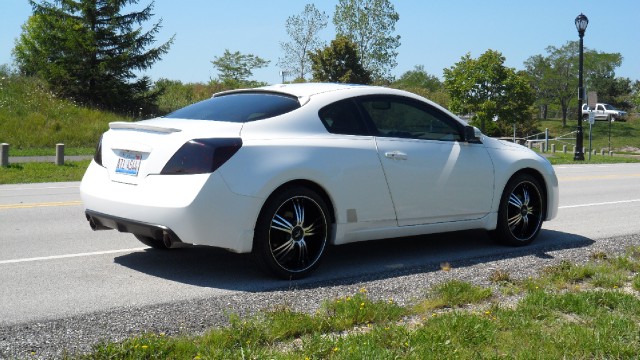 Used 2008 Nissan Altima Sport | Mundelein, IL
