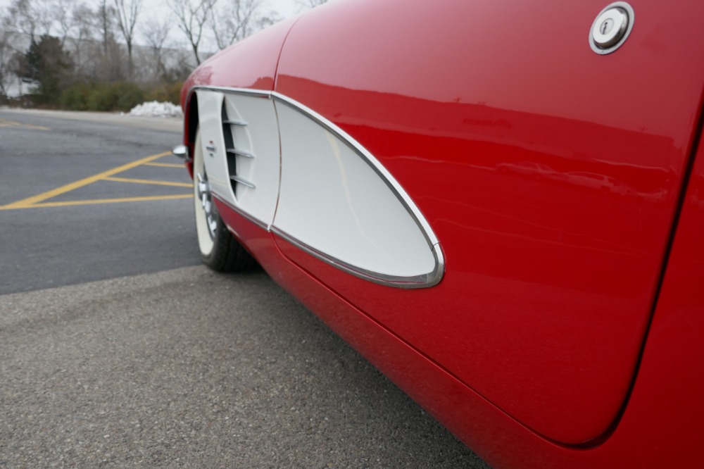Used 1961 Chevrolet Corvette -CONVERTIBLE -NUMBERS MATCHING - SEE VIDEO- | Mundelein, IL