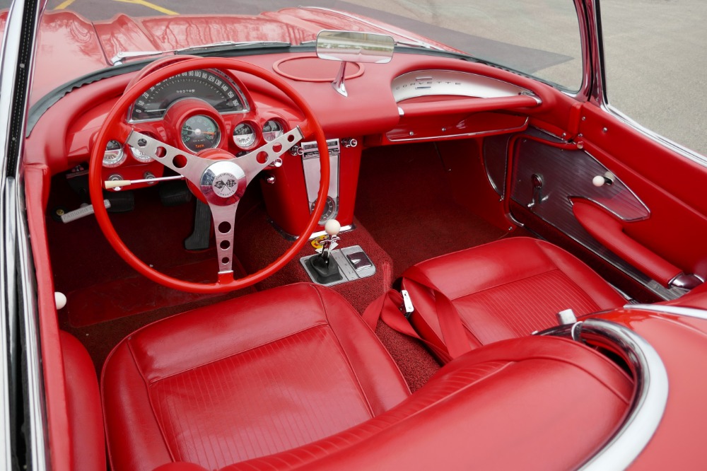 Used 1961 Chevrolet Corvette -CONVERTIBLE -NUMBERS MATCHING - SEE VIDEO- | Mundelein, IL