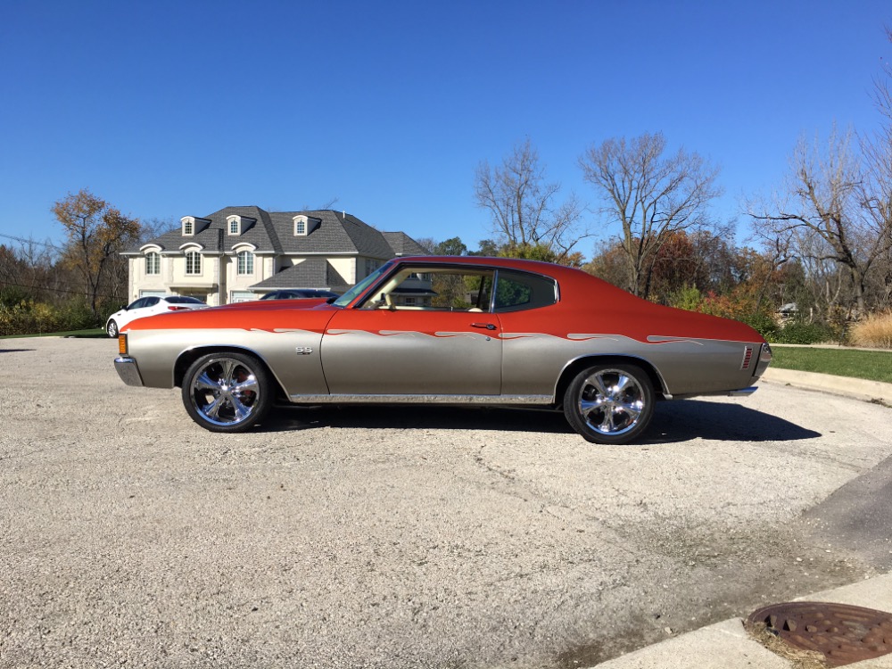 Used 1972 Chevrolet Chevelle -SHOW CAR-HIGH END CUSTOM PRO TOURING BUILD-CUSTOM INTERIOR-SEE VIDEO | Mundelein, IL