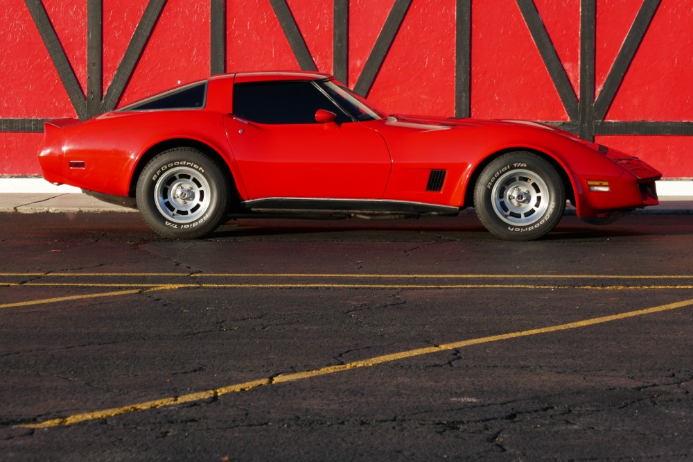 Used 1980 Chevrolet Corvette -AWESOME LOW MILEAGE LITTLE RED STINGRAY-NICE CONDITION-T-TOPS-SEE VIDEO | Mundelein, IL