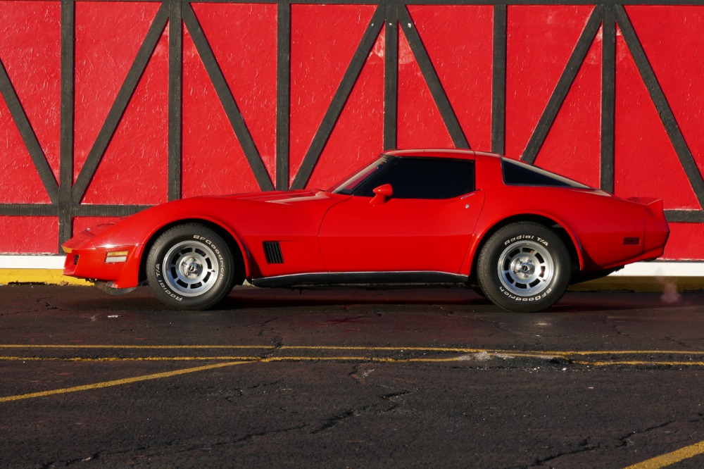 Used 1980 Chevrolet Corvette -AWESOME LOW MILEAGE LITTLE RED STINGRAY-NICE CONDITION-T-TOPS-SEE VIDEO | Mundelein, IL