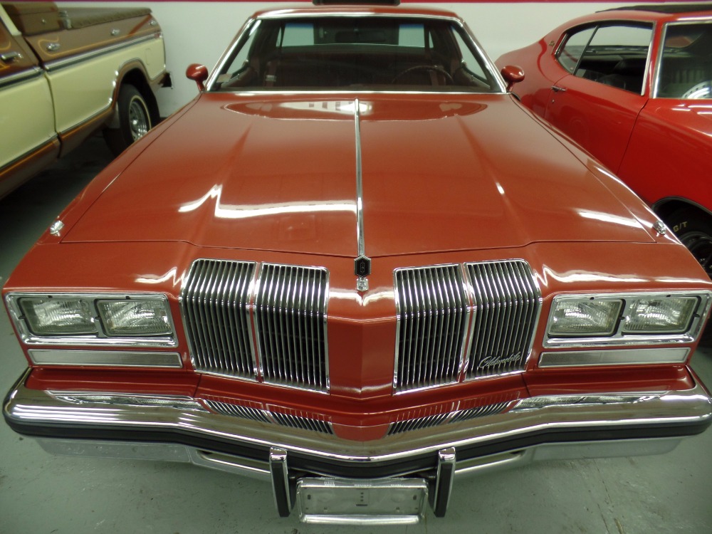 Used 1976 Oldsmobile Cutlass Supreme 20,551 ORIGINAL MILES- UNRESTORED SURVIVOR-NUMBERS MATCHING- | Mundelein, IL