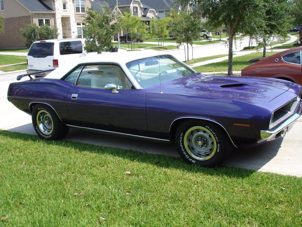 Used 1970 Plymouth Cuda -PLUM CRAZY PURPLE-ORIGINAL NUMBERS MATCHING TEXAS CAR-INCREDIBLE CONDITION | Mundelein, IL