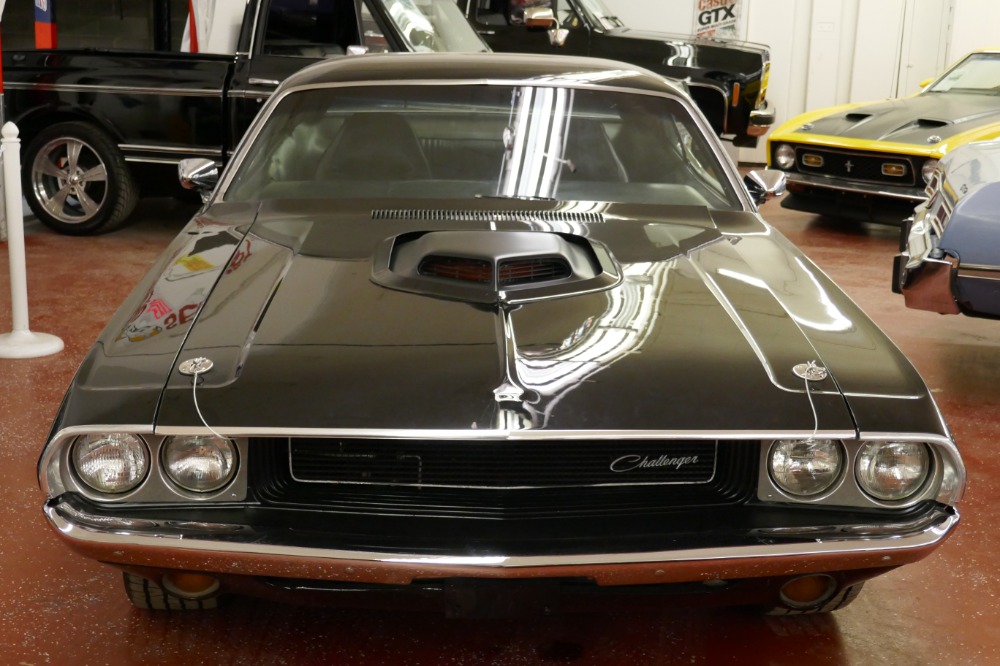 Used 1970 Dodge Challenger -BLACK ON BLACK-360- FRESH RESTORED-NEW JET BLACK PAINT-SHAKER HOOD- | Mundelein, IL