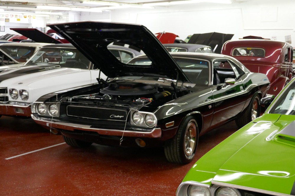 Used 1970 Dodge Challenger -BLACK ON BLACK-360- FRESH RESTORED-NEW JET BLACK PAINT-SHAKER HOOD- | Mundelein, IL
