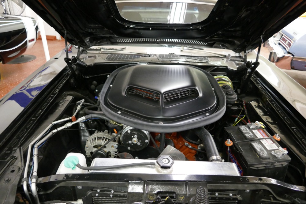 Used 1970 Dodge Challenger -BLACK ON BLACK-360- FRESH RESTORED-NEW JET BLACK PAINT-SHAKER HOOD- | Mundelein, IL