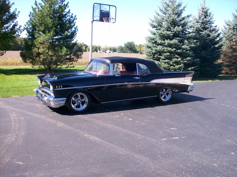 Used 1957 Chevrolet Bel Air -VERY CLEAN - CONVERTIBLE - STAR OF THE SHOW! | Mundelein, IL