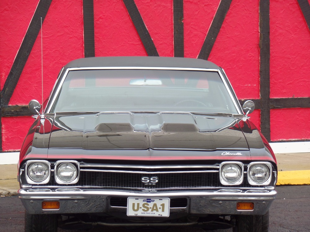 Used 1968 Chevrolet Chevelle SS396-CONCOURSE SILVER SPINNER AWARD-FRAME OFF RESTO-REAL DEAL-SEE VIDEO | Mundelein, IL