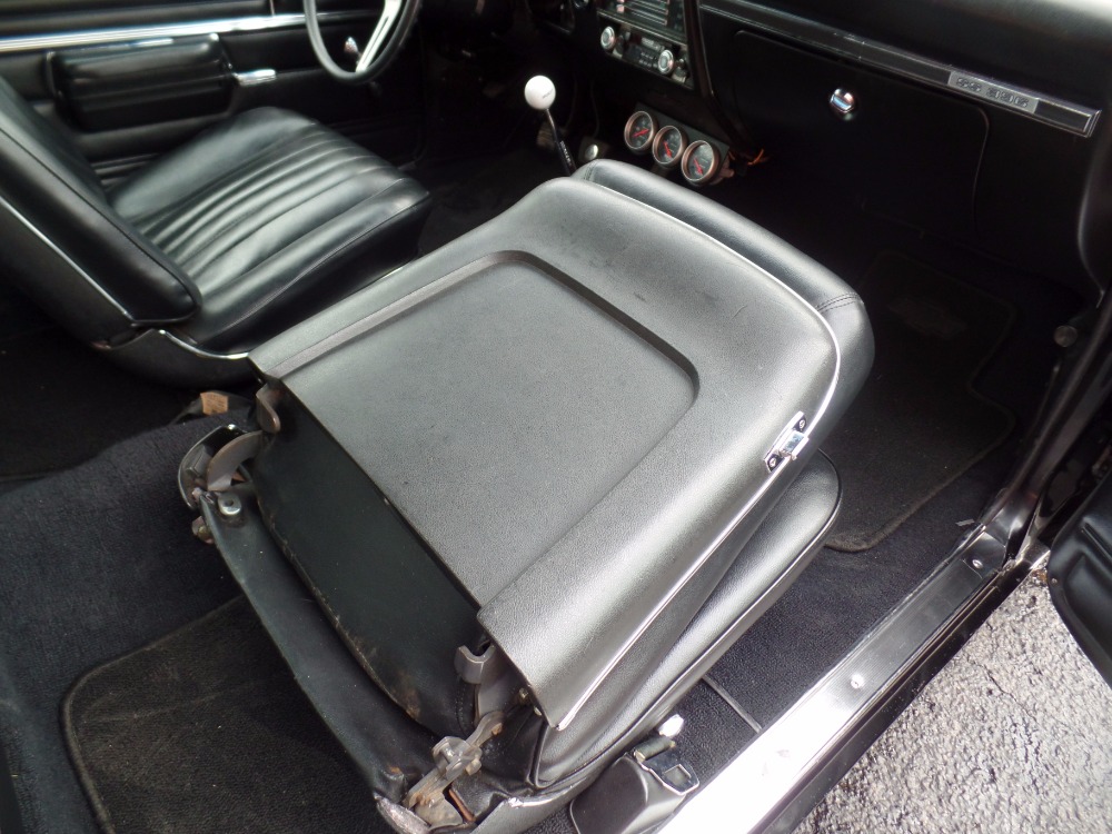 Used 1968 Chevrolet Chevelle SS396-CONCOURSE SILVER SPINNER AWARD-FRAME OFF RESTO-REAL DEAL-SEE VIDEO | Mundelein, IL