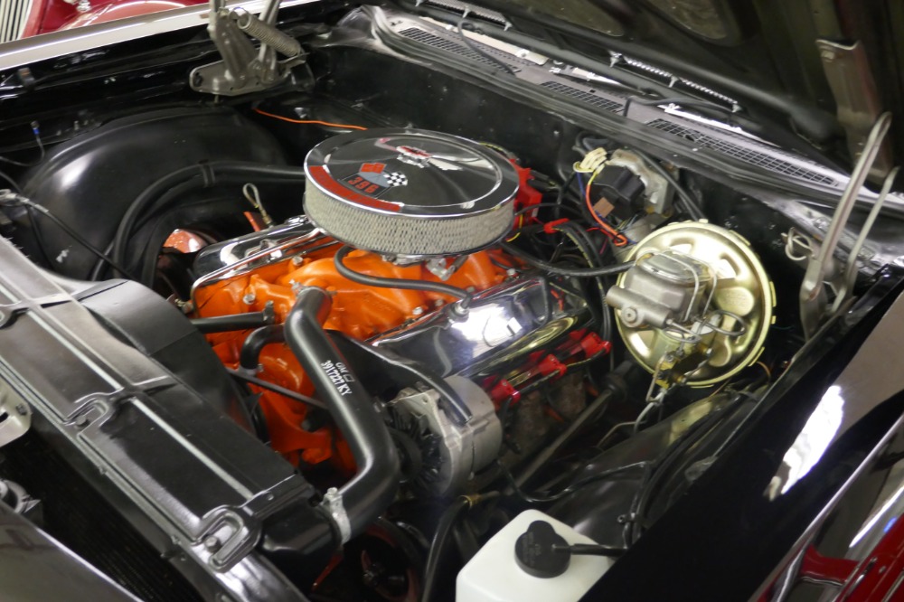 Used 1968 Chevrolet Chevelle SS396-CONCOURSE SILVER SPINNER AWARD-FRAME OFF RESTO-REAL DEAL-SEE VIDEO | Mundelein, IL
