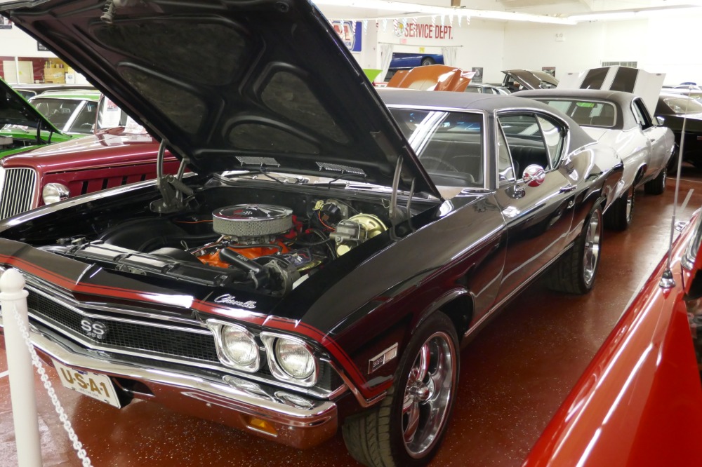 Used 1968 Chevrolet Chevelle SS396-CONCOURSE SILVER SPINNER AWARD-FRAME OFF RESTO-REAL DEAL-SEE VIDEO | Mundelein, IL