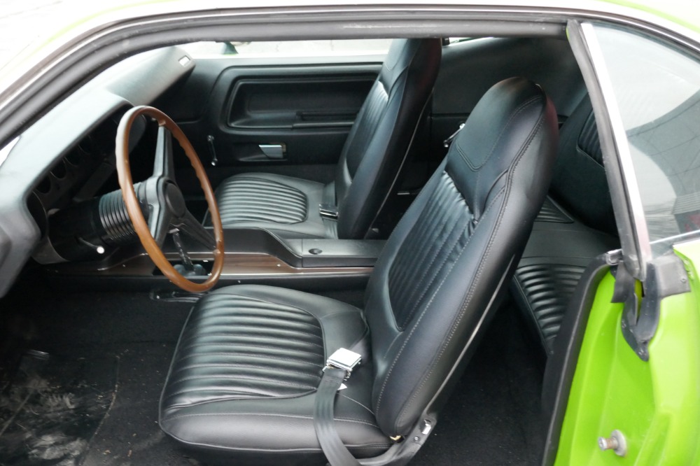 Used 1971 Dodge Challenger -4 SPEED WITH 383 BIG BLOCK-CALI CAR-RT TRIBUTE-SOLID MOPAR- SEE VIDEO | Mundelein, IL