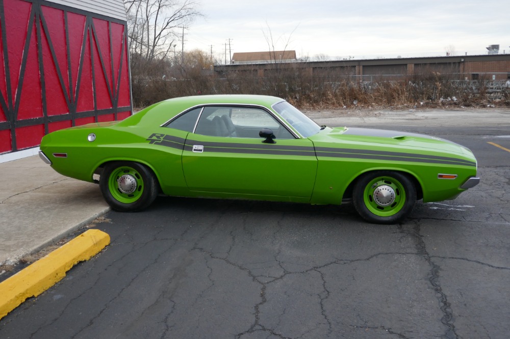 Used 1971 Dodge Challenger -4 SPEED WITH 383 BIG BLOCK-CALI CAR-RT TRIBUTE-SOLID MOPAR- SEE VIDEO | Mundelein, IL