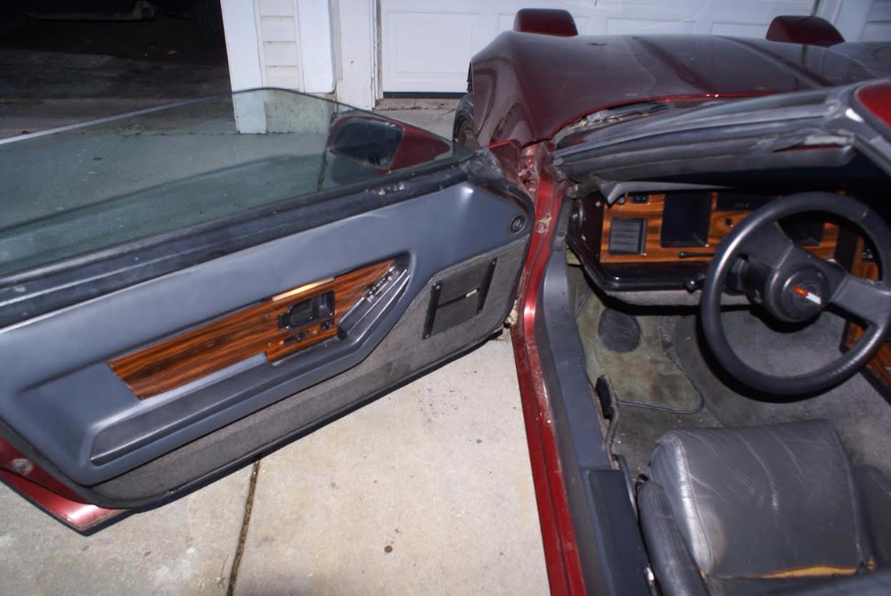 Used 1986 Chevrolet Corvette - 67000 ORIGINAL MILES - CLEAN CAR FAX- GREAT PRICE- | Mundelein, IL