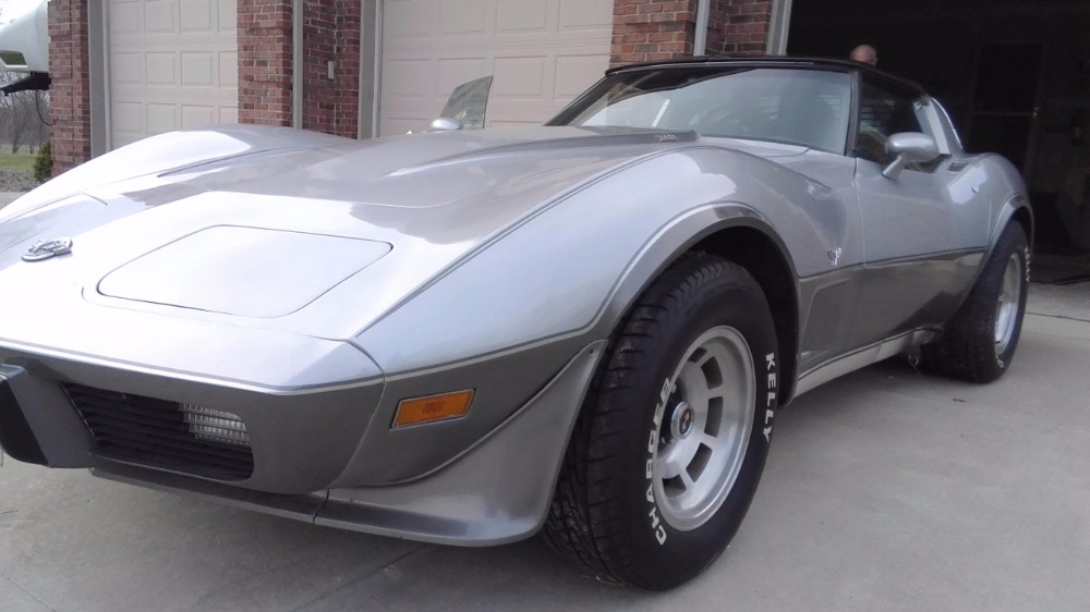 Used 1978 Chevrolet Corvette - WELL MAINTAINED 4-SPEED VETTE- | Mundelein, IL