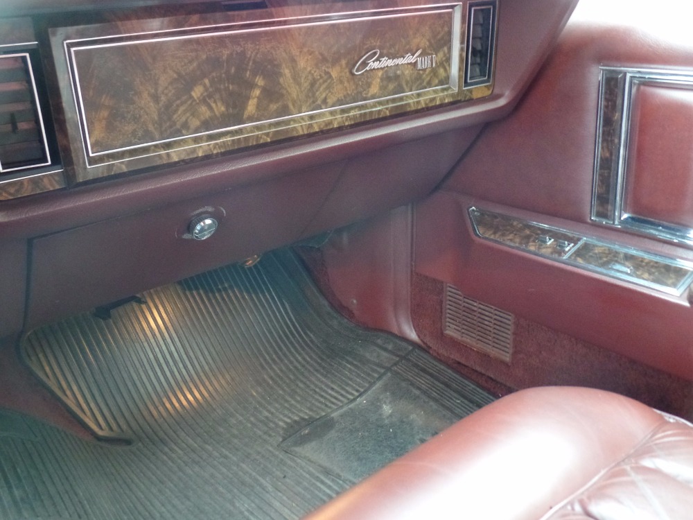Used 1979 Lincoln Continental - MARK V - CLASSIC ORIGINAL CRUISER - SEE VIDEO | Mundelein, IL