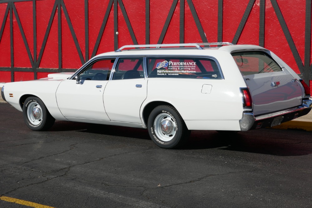 Used 1971 Dodge Coronet -CRESTWOOD WAGON- RARE - 1 OF 4 EVER BUILT- 9 PASSENGER SEATING- SEE VIDEO | Mundelein, IL
