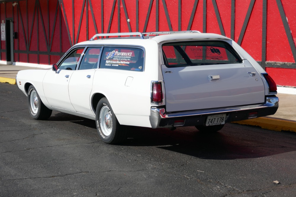 Used 1971 Dodge Coronet -CRESTWOOD WAGON- RARE - 1 OF 4 EVER BUILT- 9 PASSENGER SEATING- SEE VIDEO | Mundelein, IL
