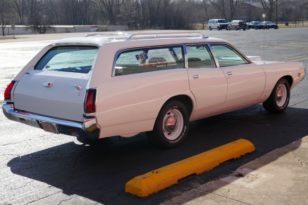 Used 1971 Dodge Coronet -CRESTWOOD WAGON- RARE - 1 OF 4 EVER BUILT- 9 PASSENGER SEATING- SEE VIDEO | Mundelein, IL