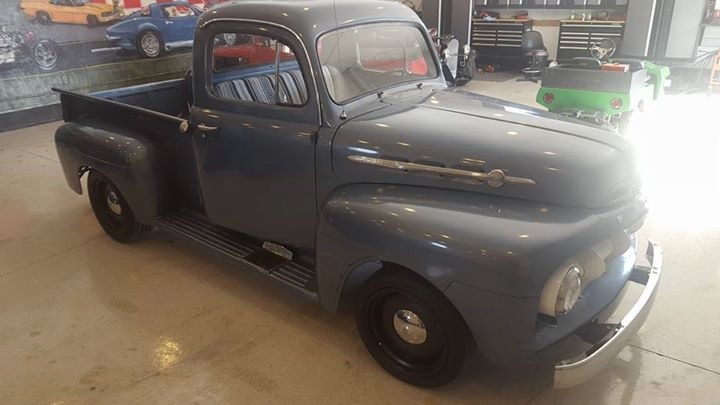 Used 1951 Ford Pickup - SHORT WHEEL BASE STEPSIDE - FLATHEAD V8- | Mundelein, IL
