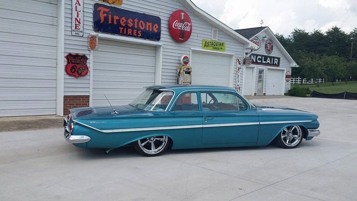 Used 1961 Chevrolet Bel Air - CUSTOM  - FRAME OFF RESTORATION- AIR RIDE- | Mundelein, IL