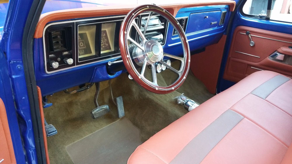 Used 1974 Ford F100 - CUSTOM PICKUP- VIPER BLUE METALLIC - | Mundelein, IL
