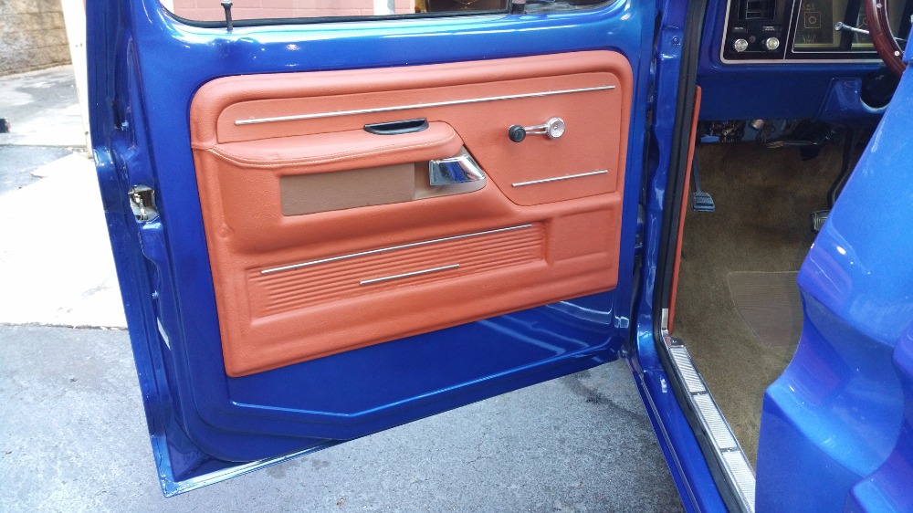 Used 1974 Ford F100 - CUSTOM PICKUP- VIPER BLUE METALLIC - | Mundelein, IL