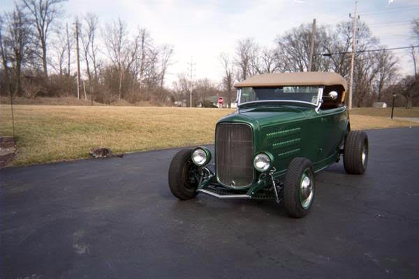 Used 1932 Ford Roadster - MEAN AND GREEN - 355 V8 - OVERDRIVE AUTOMATIC- | Mundelein, IL