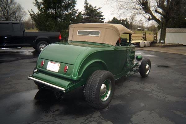 Used 1932 Ford Roadster - MEAN AND GREEN - 355 V8 - OVERDRIVE AUTOMATIC- | Mundelein, IL
