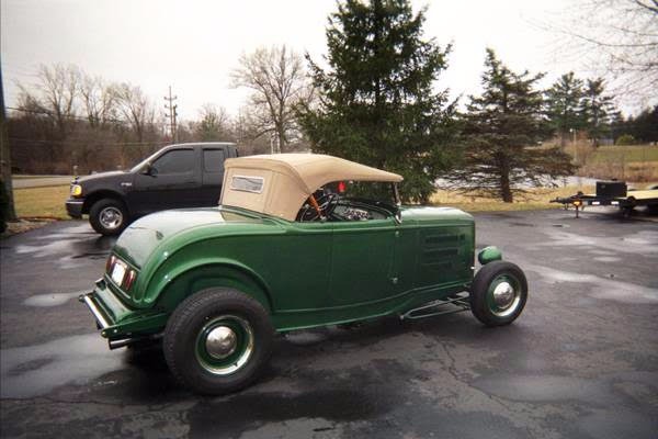 Used 1932 Ford Roadster - MEAN AND GREEN - 355 V8 - OVERDRIVE AUTOMATIC- | Mundelein, IL