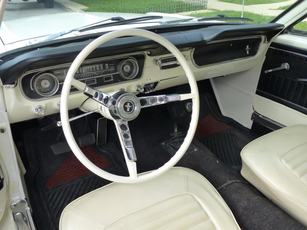 Used 1965 Ford Mustang - 2016 RESTORED COUPE- 289 V8 - NEW PAINT | Mundelein, IL