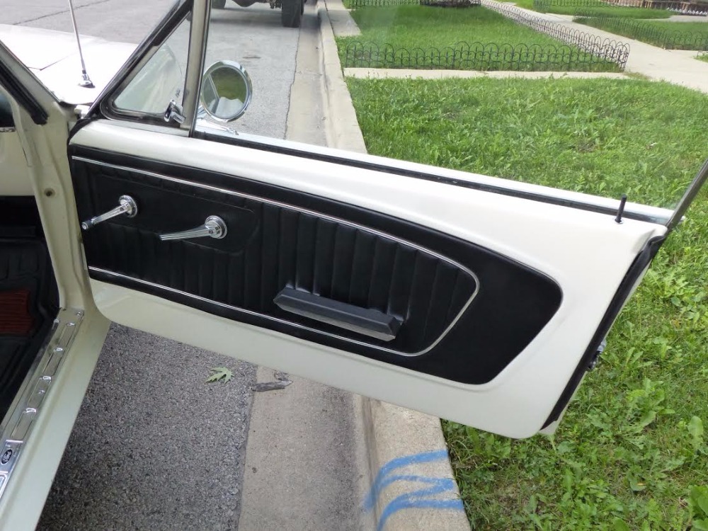 Used 1965 Ford Mustang - 2016 RESTORED COUPE- 289 V8 - NEW PAINT | Mundelein, IL