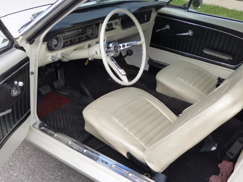 Used 1965 Ford Mustang - 2016 RESTORED COUPE- 289 V8 - NEW PAINT | Mundelein, IL