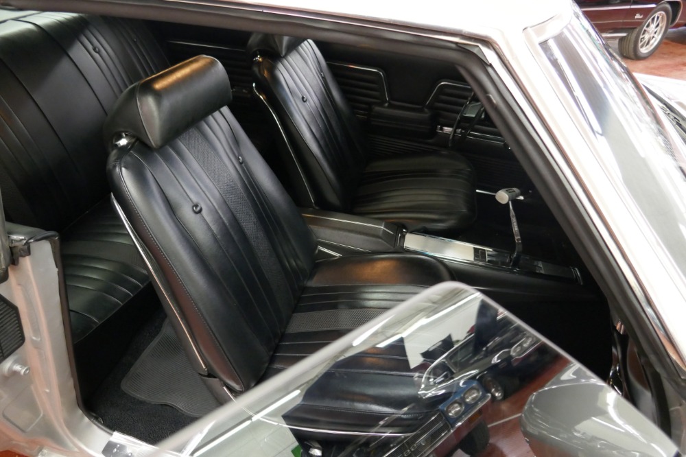 Used 1969 Chevrolet Chevelle -SS396-SUPER SPORT-FRAME OFF RESTORED-REAL 69 CORTEZ SILVER-WITH 4 SPEED | Mundelein, IL