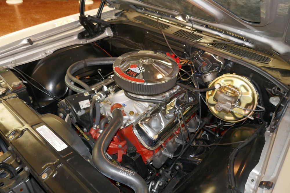 Used 1969 Chevrolet Chevelle -SS396-SUPER SPORT-FRAME OFF RESTORED-REAL 69 CORTEZ SILVER-WITH 4 SPEED | Mundelein, IL