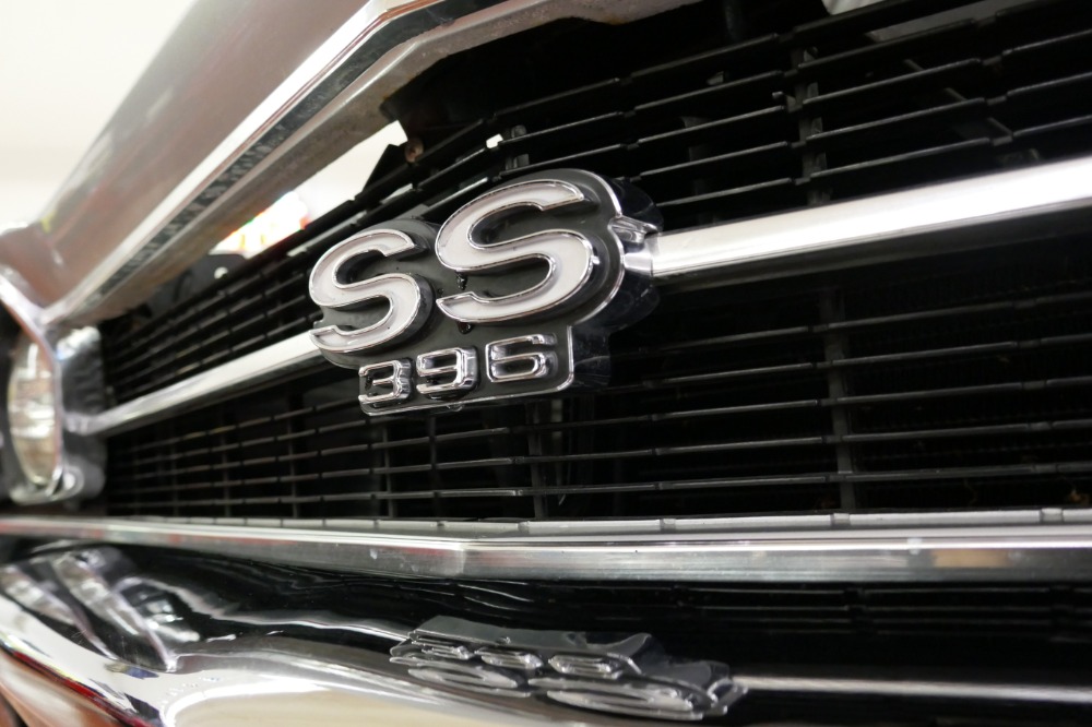 Used 1969 Chevrolet Chevelle -SS396-SUPER SPORT-FRAME OFF RESTORED-REAL 69 CORTEZ SILVER-WITH 4 SPEED | Mundelein, IL