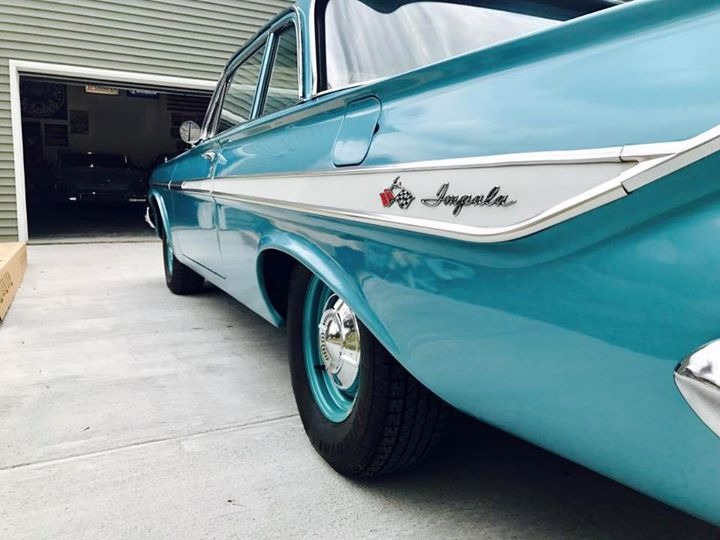 Used 1961 Chevrolet Impala -2DOOR SEDAN WITH AUTOMATIC POWERGLIDE-RESTORED TO ORIGINAL-NEEDS NOTHING- | Mundelein, IL