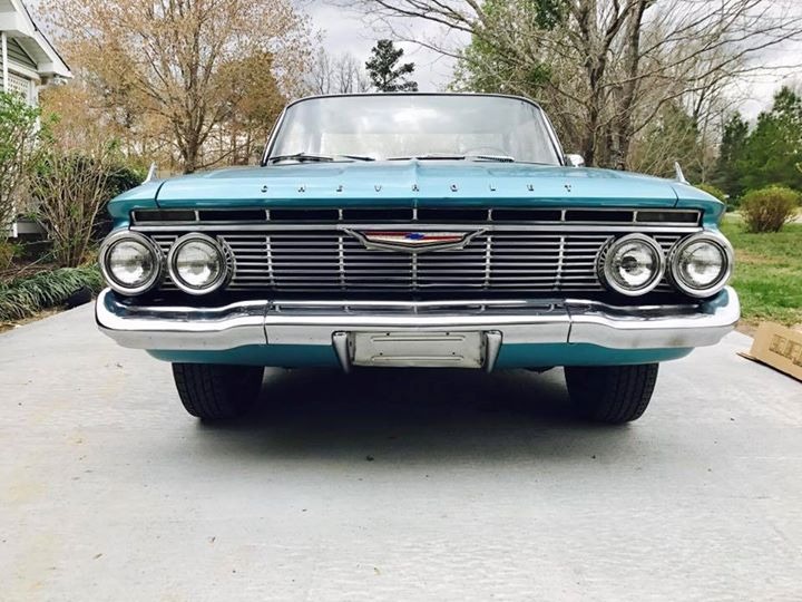 Used 1961 Chevrolet Impala -2DOOR SEDAN WITH AUTOMATIC POWERGLIDE-RESTORED TO ORIGINAL-NEEDS NOTHING- | Mundelein, IL