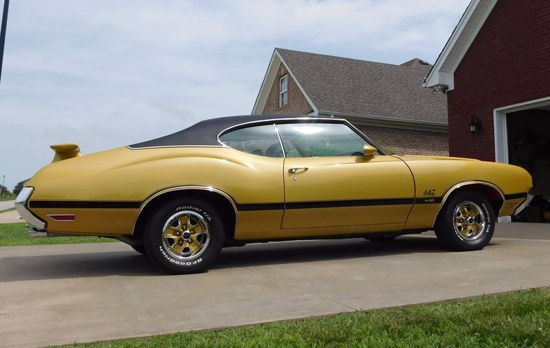 Used 1970 Oldsmobile 442 -W-30 CODE RECREATION- PROFESSIONALLY BUILT- | Mundelein, IL