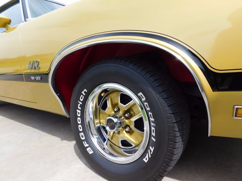 Used 1970 Oldsmobile 442 -W-30 CODE RECREATION- PROFESSIONALLY BUILT- | Mundelein, IL