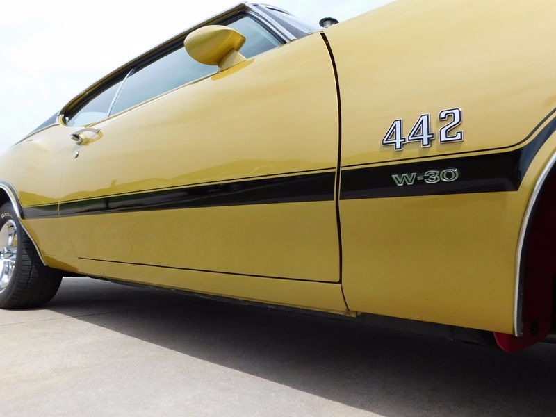 Used 1970 Oldsmobile 442 -W-30 CODE RECREATION- PROFESSIONALLY BUILT- | Mundelein, IL