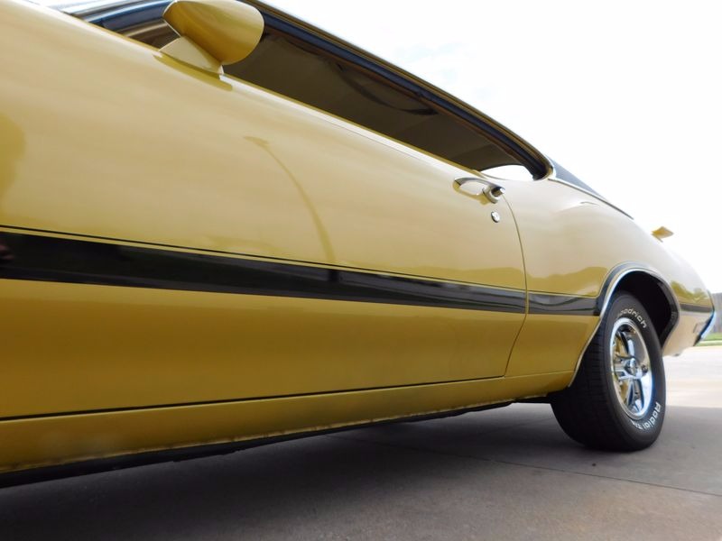 Used 1970 Oldsmobile 442 -W-30 CODE RECREATION- PROFESSIONALLY BUILT- | Mundelein, IL