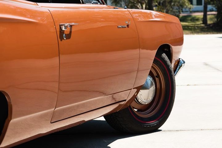 Used 1969 Plymouth Road Runner - NUMBERS MATCHING HEMI ENGINE-4-SPEED MANUAL-LOW MILES | Mundelein, IL