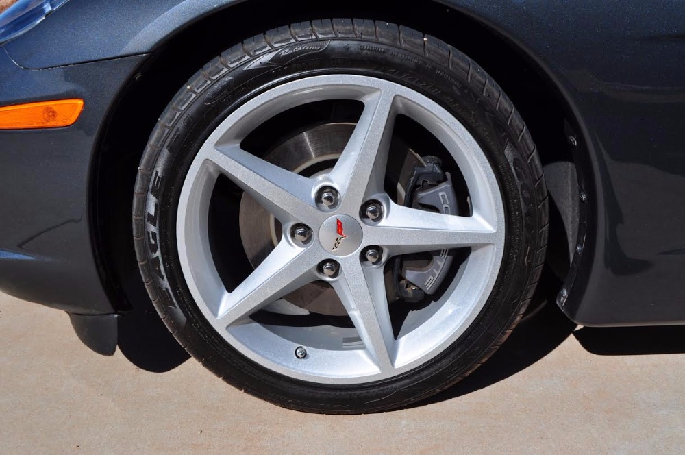 Used 2013 Chevrolet Corvette -9.8k MILES- GREY METALLIC- 6.2L V8-AUTO- | Mundelein, IL