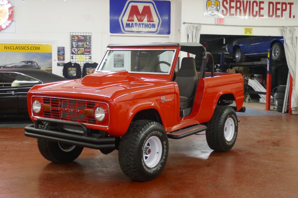 Used 1977 Ford Bronco -FRAME OFF RESTORED-302 C4 AUTO-SEE VIDEO- | Mundelein, IL