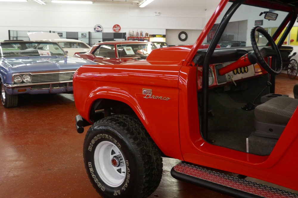 Used 1977 Ford Bronco -FRAME OFF RESTORED-302 C4 AUTO-SEE VIDEO- | Mundelein, IL