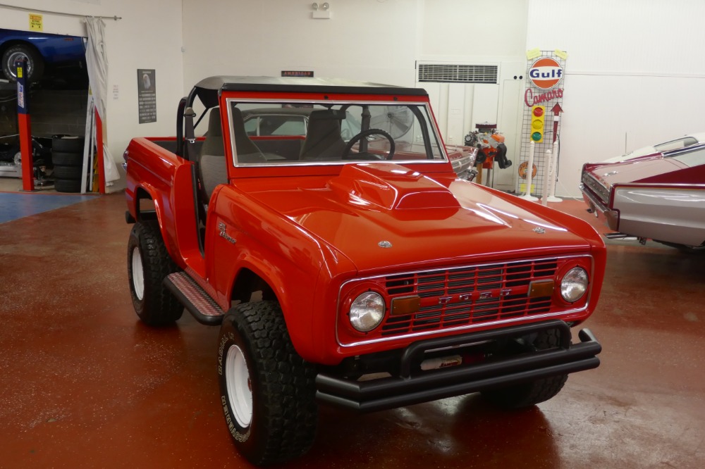 Used 1977 Ford Bronco -FRAME OFF RESTORED-302 C4 AUTO-SEE VIDEO- | Mundelein, IL