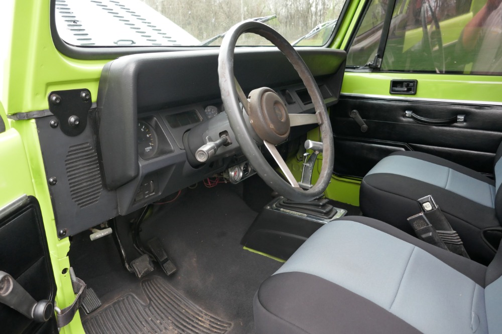 Used 1993 Jeep Wrangler -4X4 YJ GRAVE DIGGER JR-LIFTED-BIG LITTLE TRUCK-SEE VIDEO- | Mundelein, IL